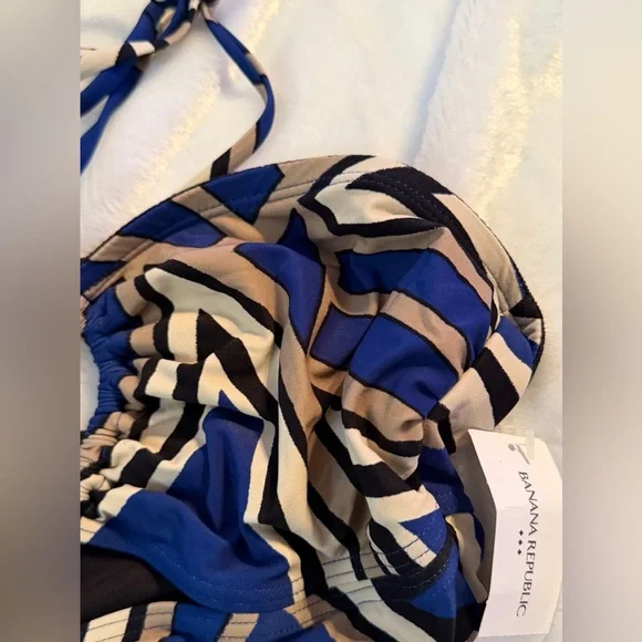 Banana Republic Stylish Blue and Black Swimwear - Picture 4 of 6